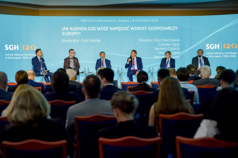 Przedstawiciele KRUE, Forum Ekonomiczne w Karpaczu 2026